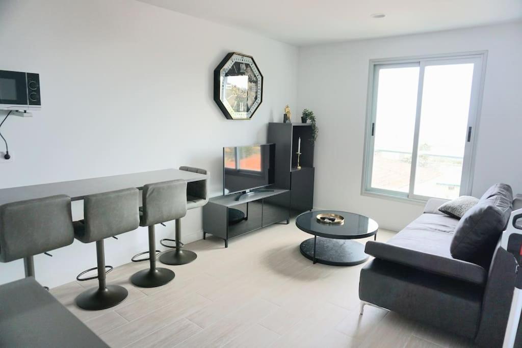 Edif La Luz Apartment No 4 With Big Private Terrace Лос-Силос Экстерьер фото
